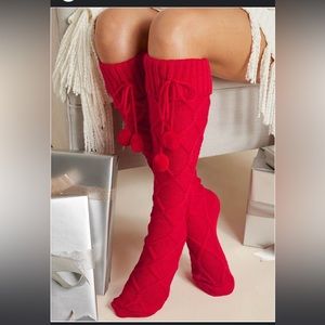 Venus Red Knee High Cable Knitted Long Sock NWT
